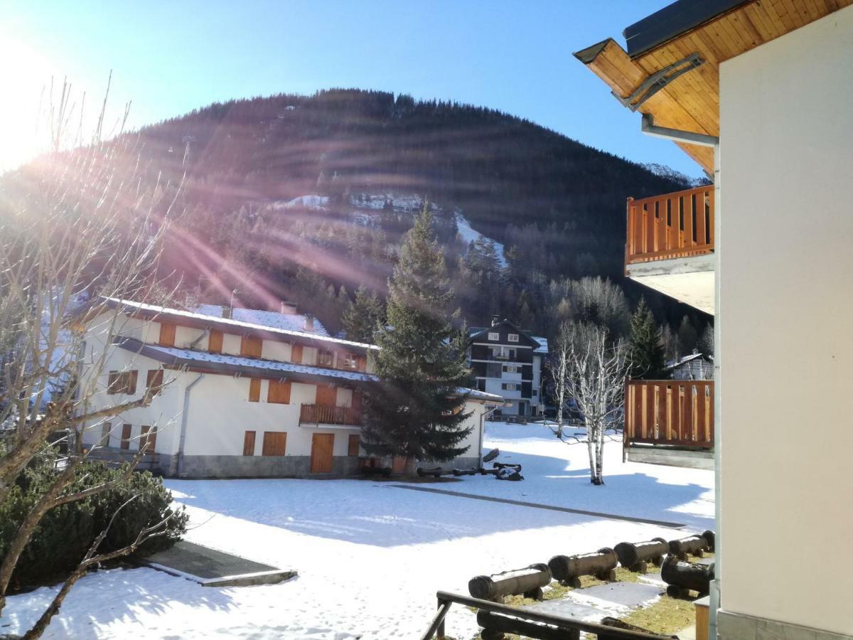 Appartamento Elda La Thuile Buitenkant foto